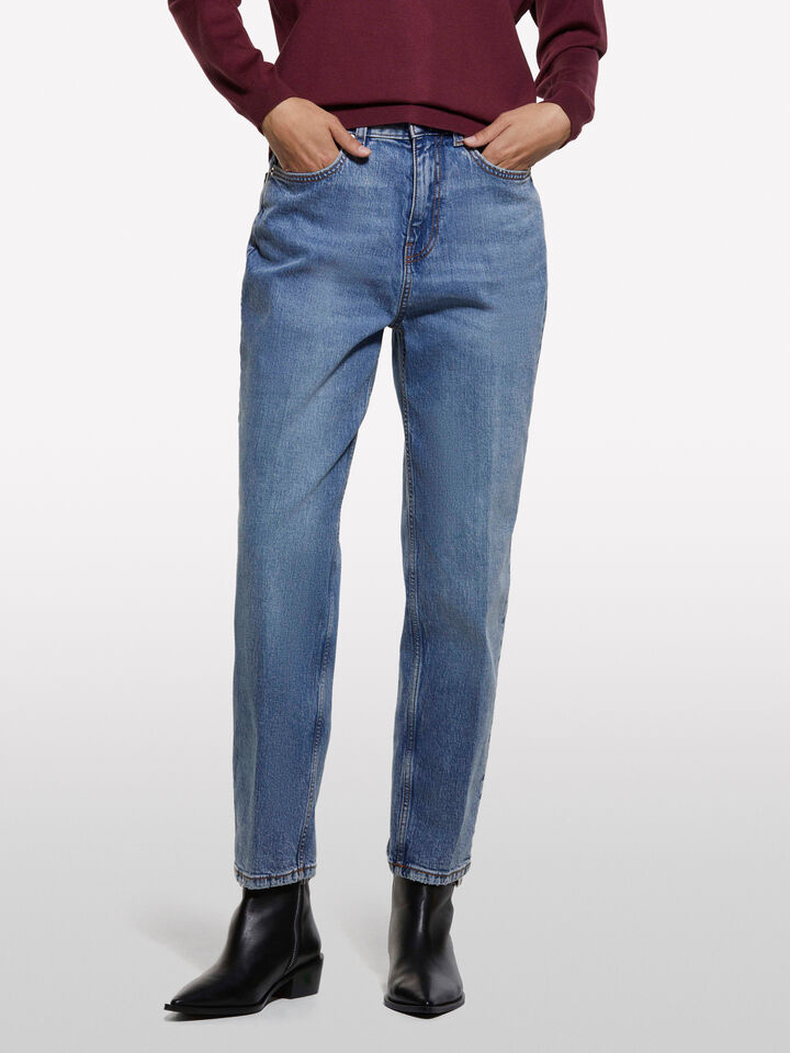 Bluejeans im Mom-Fit-Stil 69 - mom fit und boyfriend jeans für damen - Blau | Sisley image number 3